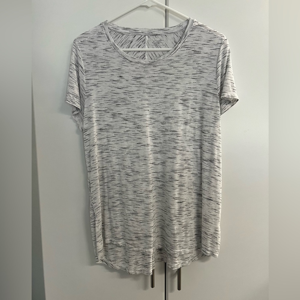 Avia Women's Gray Top Sz L
